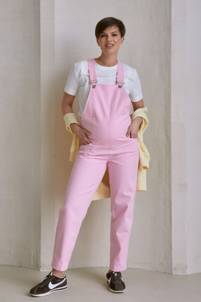 Pink Jumpsuit for pregnant women 