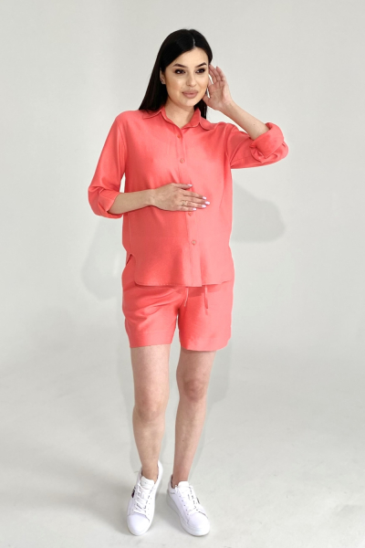 Suit for pregnant women 